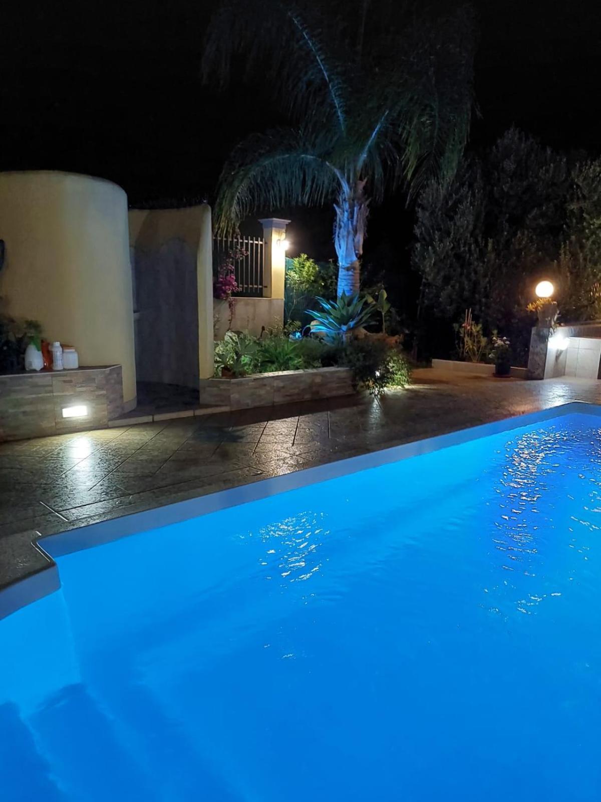 Villa Summer ตรัปเปโต ภายนอก รูปภาพ